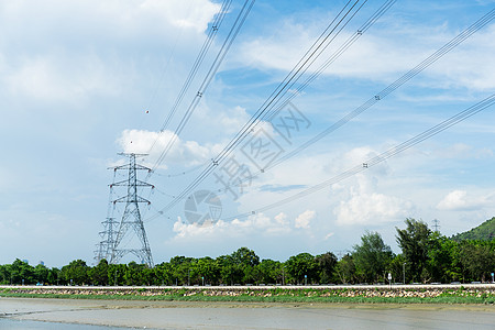 高压电电塔电缆活力天空建造金属危险技术车站电气工业图片