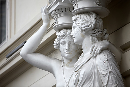 卡里亚特德     维恩宫雕刻古董监护人艺术天堂岩石雕塑建筑雕像神话图片