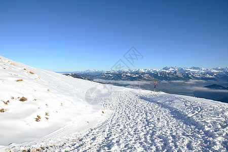 冬季里吉库姆山的瑞士阿尔卑斯山景 瑞士卢塞恩冰川天际旅行游客爬坡顶峰假期地标墙纸蓝色图片