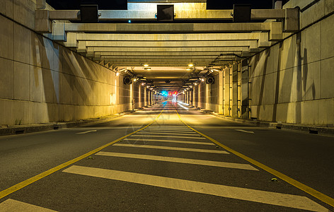 公路隧道地道交通以汽车速度旅行城市建筑运输隧道商业技术背景