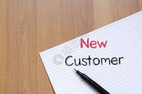 Noteboo 上的新客户概念标题成功店铺顾客销售标签产品技术交通活动图片