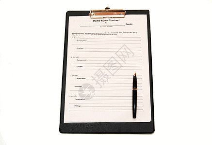 白色背景上用笔书写的合同形式墨水写作机械文档证书贮存签名办公室抵押协议图片
