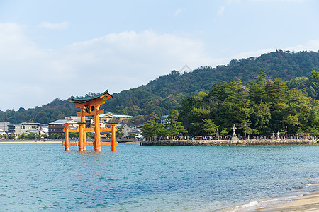 日本宫岛的岛神社风景入口红色神道宗教游客场景遗产建筑学旅行图片