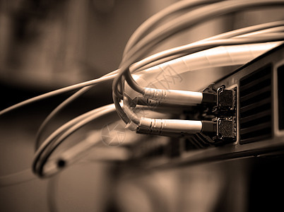 网络光纤电缆和枢纽光学电脑商业中心互联网电讯宽带路由器技术服务器图片