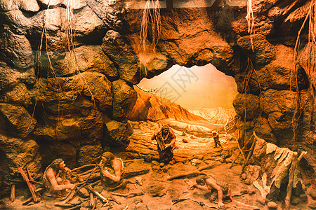 史前洞穴壁画 山洞上的古人像 是古人画的 考古史前人类裂缝绘画图像图片