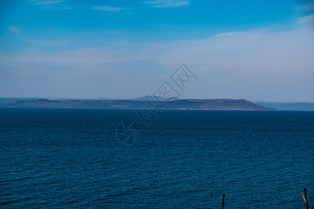 来自海参松市的阿穆尔湾景象海岸天空车站旅行起重机建筑全景货物建筑学地平线图片