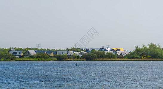 泰伦海边 伯尔赫斯迪氏河畔 奥斯特达姆 泽兰 内地的房屋图片