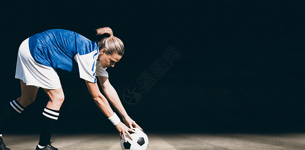足球运动员女运动员的复合肖像图象图片