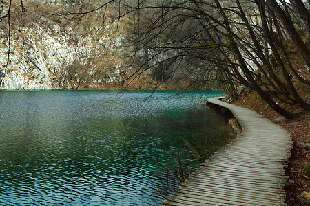克罗地亚普利维茨湖国家公园瀑布木头国家峡谷天堂公园青色冒险旅游环境图片