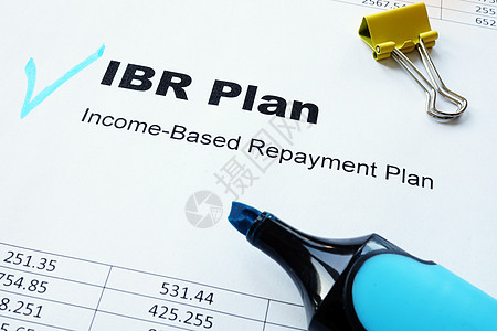 IBR计划 强调“基于收入的还款”背景图片