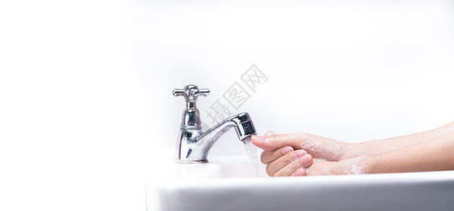 妇女用肥皂泡沫和自来水在浴室洗手感染女孩流感卫生间成人液体医院气泡细菌清洁度图片