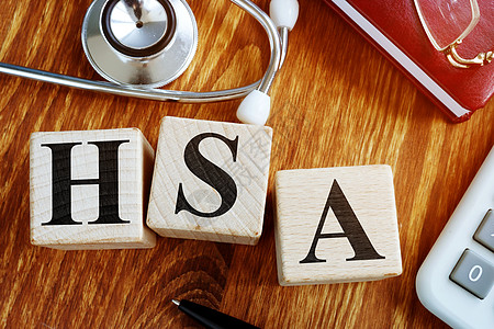 健康储蓄账户 HSA 从木块字母图片