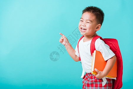 学前幼儿园有书和书包的小孩微笑孩子们教育童年学校乐趣商业知识蓝色男性图片