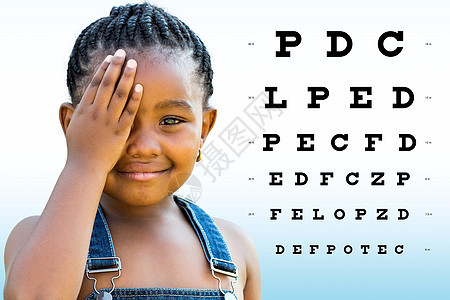 小非洲女孩的视力测试图片
