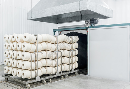 纺织工厂中的烘干机团体植物制造业丝绸羊毛纤维织物机械筒管棉布图片