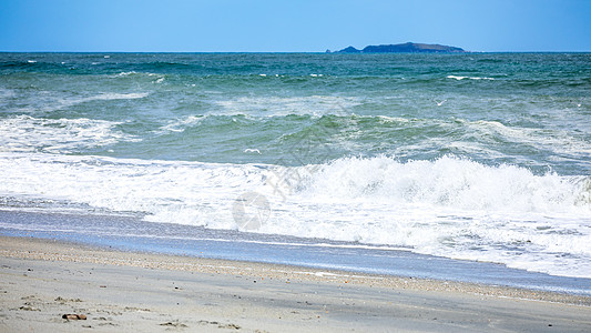 溅起的水花风雨如磐的海洋风景背景蓝色波浪海滩海浪运动风暴沿海速度滚动力量背景