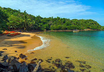 斯里兰卡Unawatuna椰子森林阳光海滩热带海洋海岸晴天支撑旅行图片
