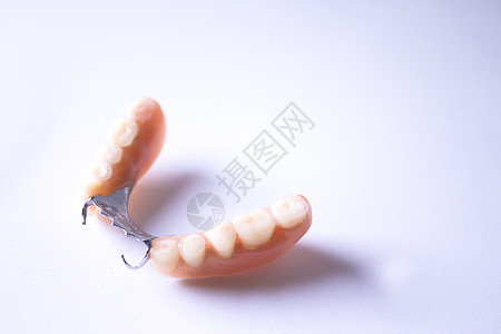 部分假冒老人的嘴唇牙科口服塑料医疗卫生牙医技术医生治疗牙齿图片