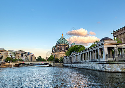 德国柏林的柏林大教堂建筑学观光纪念碑首都历史性圆顶博物馆景观教会主场图片
