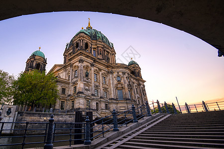 德国柏林的柏林大教堂建筑学教会狂欢宗教纪念碑旅游建筑城市主场首都图片