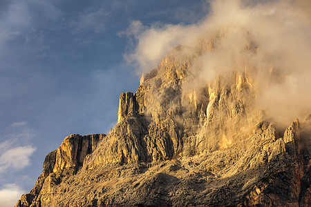 是东Dolomitesi地区最高的山峰娱乐首脑全景高度金字塔观光风景目的地遗产蓝色图片