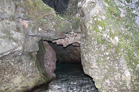 地下河编队旅行水晶岩溶石灰石石膏洞穴岩石冰川洞穴学图片