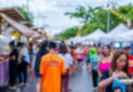 街上行人抽象摘要模糊人们在街上行走背景