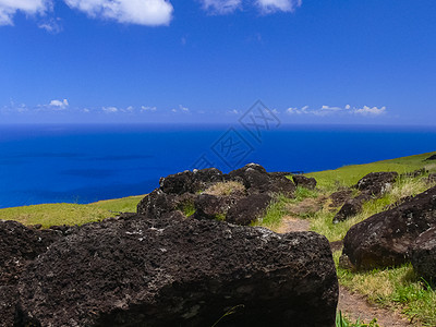 塔希莱石 是复活节岛雕像的制作材料之一爬坡考古悬崖石头火山海洋摩艾巨石纹理文化图片