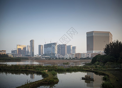 从中国大陆的塔帕Taiipa看酒店摩天大楼景观金光风景大道建筑物度假村城市天际图片