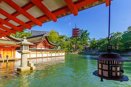 宫岛的土岛神社和五代古寺图片