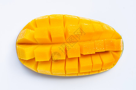 在白色背景上孤立的芒果切片 热带甜水果概念图片