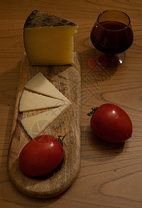 奶酪加番茄 面包棒和红酒葡萄园派对食物农村酒杯水果村庄文化栽培阳台图片