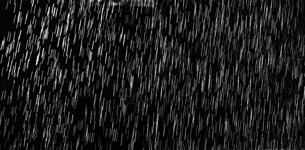 黑色背景上的水滴瀑布雨量运动淋浴火花倾盆大雨流动露滴倒台液体图片