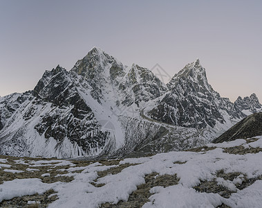 尼泊尔有塔波切和合唱峰的法里切河谷旅行昆布冒险顶峰大本营登山全景电子书禁忌踪迹图片