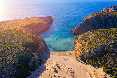 海滩 撒丁岛 意大利 撒丁岛是地中海第二大岛 撒丁岛 海滩 意大利 海滩 撒丁岛 意大利闲暇游泳海岸线海景海岸海洋家庭风景游艇地图片
