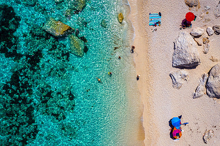 意大利奥罗西湾省国家公园和被列为世界遗产 意大利萨丁尼亚Sardinia海岸线海岸热带岩石阳光海景悬崖假期中年海滩图片
