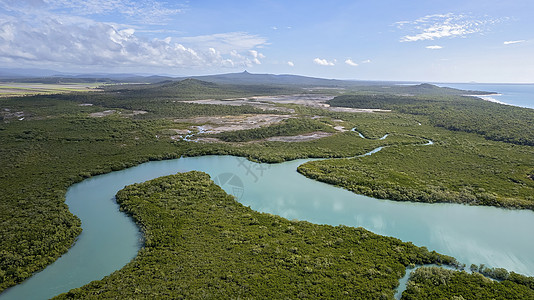 溪河系统从海洋流出空中观察土地地平线衬套旅游蓝色农村天蓝色半岛旅行树木图片