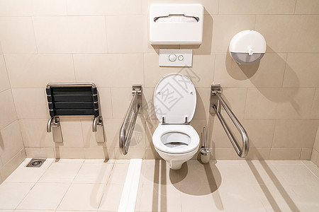 老年护理配备特殊设备的残疾人公共洗手间的公共卫生间淋浴医院浴室护理安全残障扶手减值情况壁橱背景