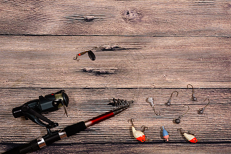 渔捞钓     旋转 线条 钩钩和诱饵闲暇季节娱乐配件金属卷轴战略爱好运动垂钓者图片