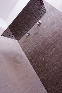 现代优雅的不锈钢浴液体卫生管道水滴金属瓷砖浴室正方形跑步合金图片
