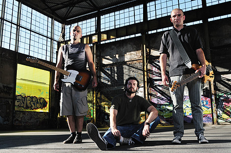 音乐乐队会议领导者城市工作成人日落乐器场景团伙运动图片