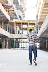 建筑工地的硬体工人劳动工程师工作白色商业安全帽劳动者男人公司员工图片
