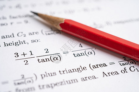在教育学校用数学公式练习试卷纸写上笔记铅笔科学工作测试学习数字几何学知识大学考试图片