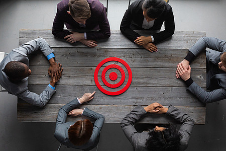商业界人士指向红色目标靶心圆圈团体工作飞镖公司创造力商务中心套装图片