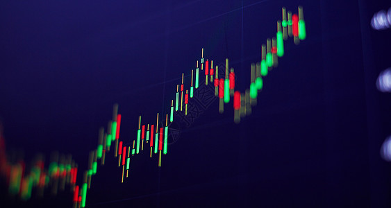 股市和金融科技的概念 深蓝背景的模糊数字图表 笑声调色生长战略经济投资全球货币外汇交换电脑图片