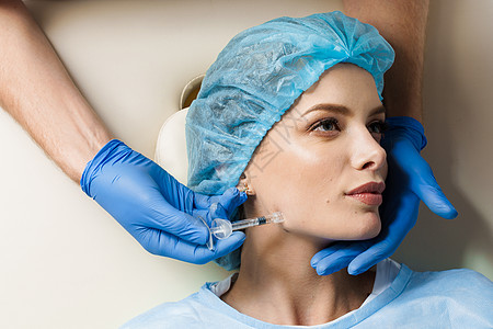 玻尿酸填充注射 轮廓整形 用于矫正鼻子 下巴 颧骨 太阳穴的体积和形状治疗皮肤程序女性皮肤科注射器皱纹病人填料药品图片