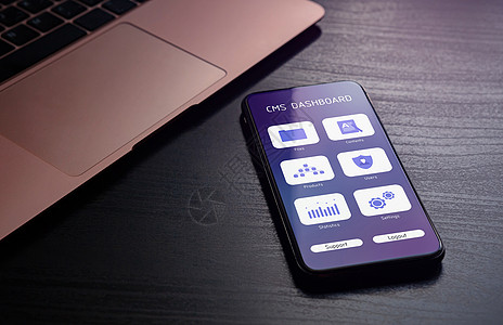 后台管理系统界面CMS 仪表板概念 用于发布产品 搜索引擎优化 管理 用户设置 配置的网站内容管理系统 cms 界面在智能手机屏幕上打开背景