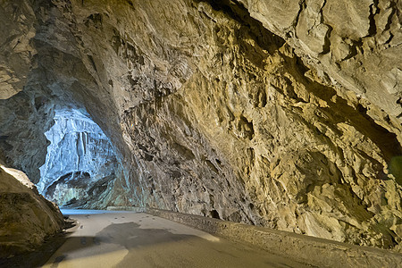 La Cuevona 西班牙卡斯特路自然洞穴地理自然保护岩石空腔地球科学石灰石隧道兴趣遗产生态旅游图片