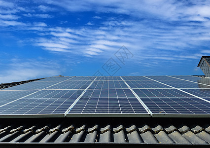 太阳能电池板 在住宅房屋顶上生产清洁能源光伏创新建筑学太阳能花园回收土地集电极生态电气图片