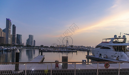 阿联酋迪拜 — 07 19 2021 从迪拜港看世界上最高的摩天轮 Ain Dubai 户外图片